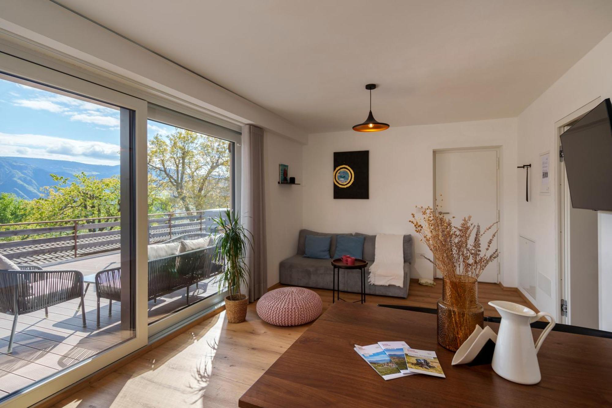 Mountain View Suites Tisens Buitenkant foto